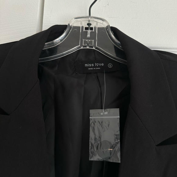 Black blazer - NEW - Picture 6 of 7